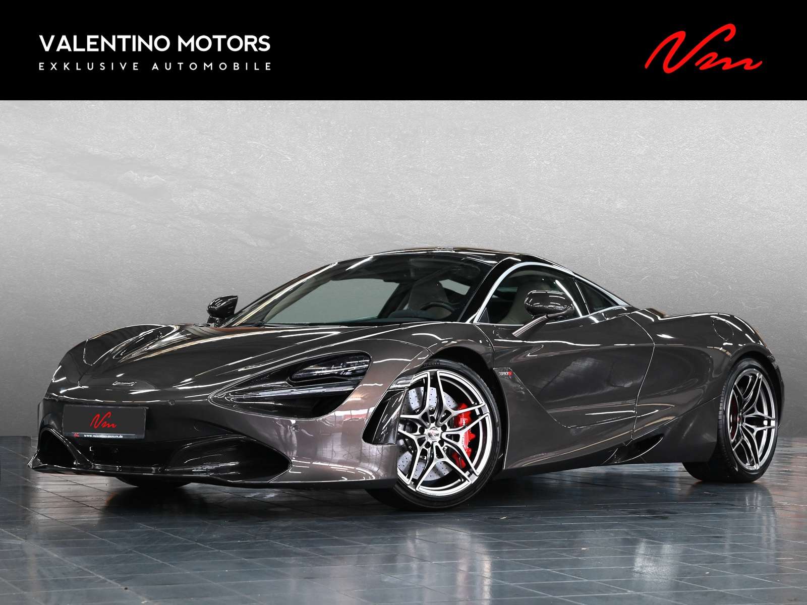 McLaren 720S Coupe in Grey used in Mainz for € 249,900.-