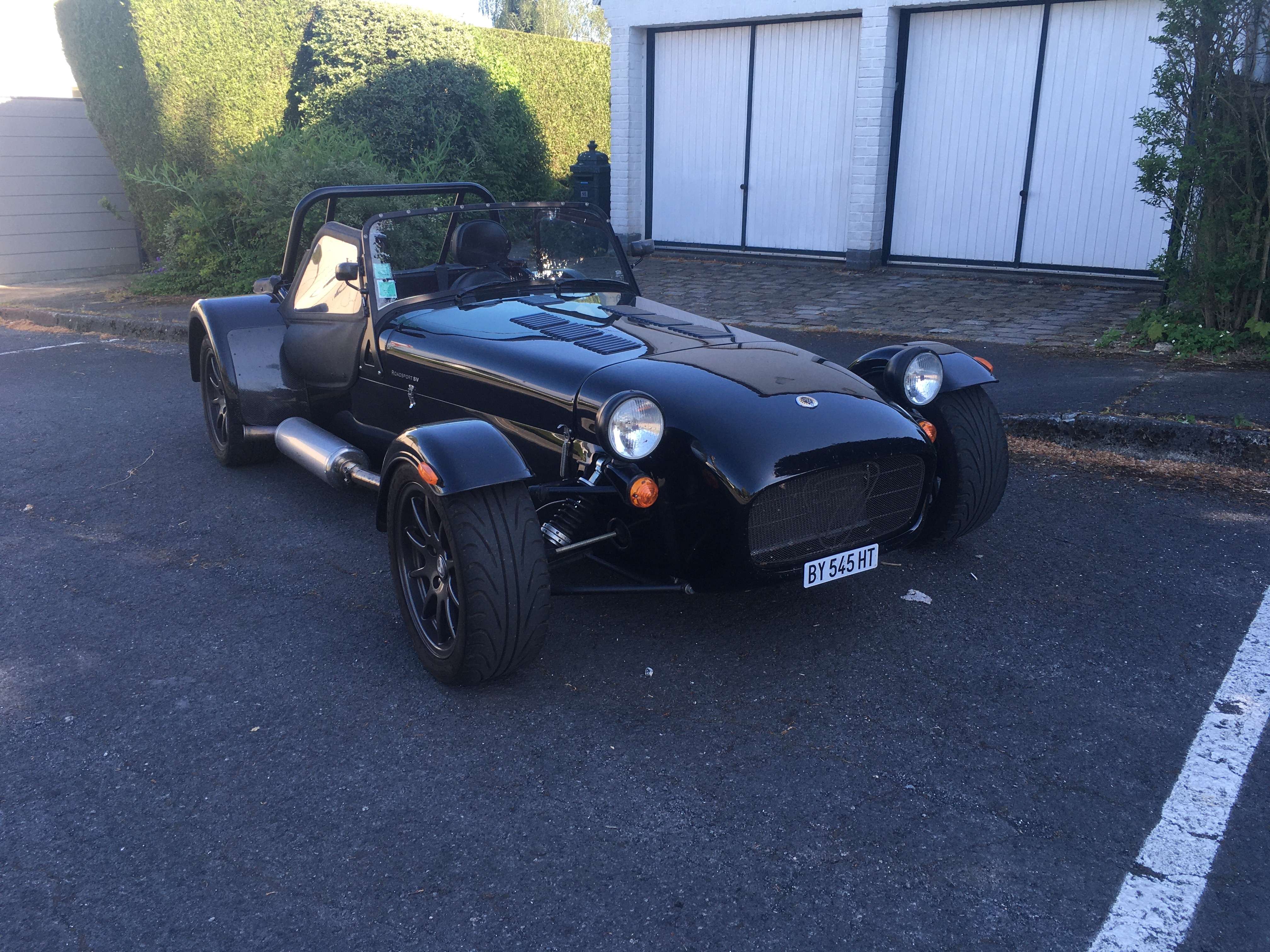Caterham Seven 270 Convertible in Black used in Aulnoy lez valenciennes for € 39,000.-