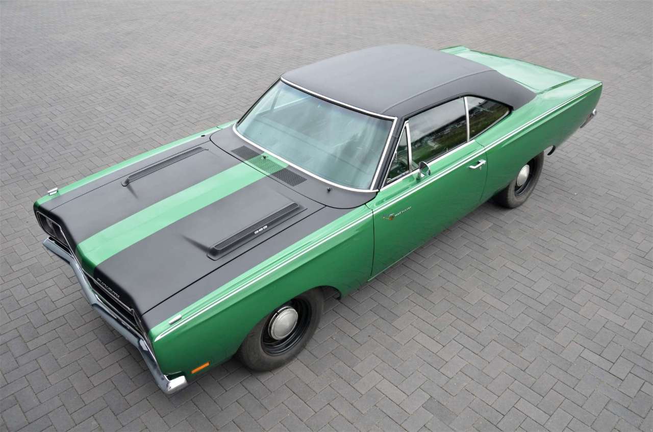 Plymouth Road Runner Coupe in Green antique / classic in Olfen for € 60,000.-