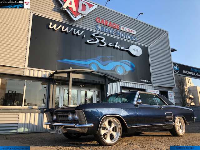 Buick Riviera Coupe in Blue used in Thiais Cedex for € 22,000.-