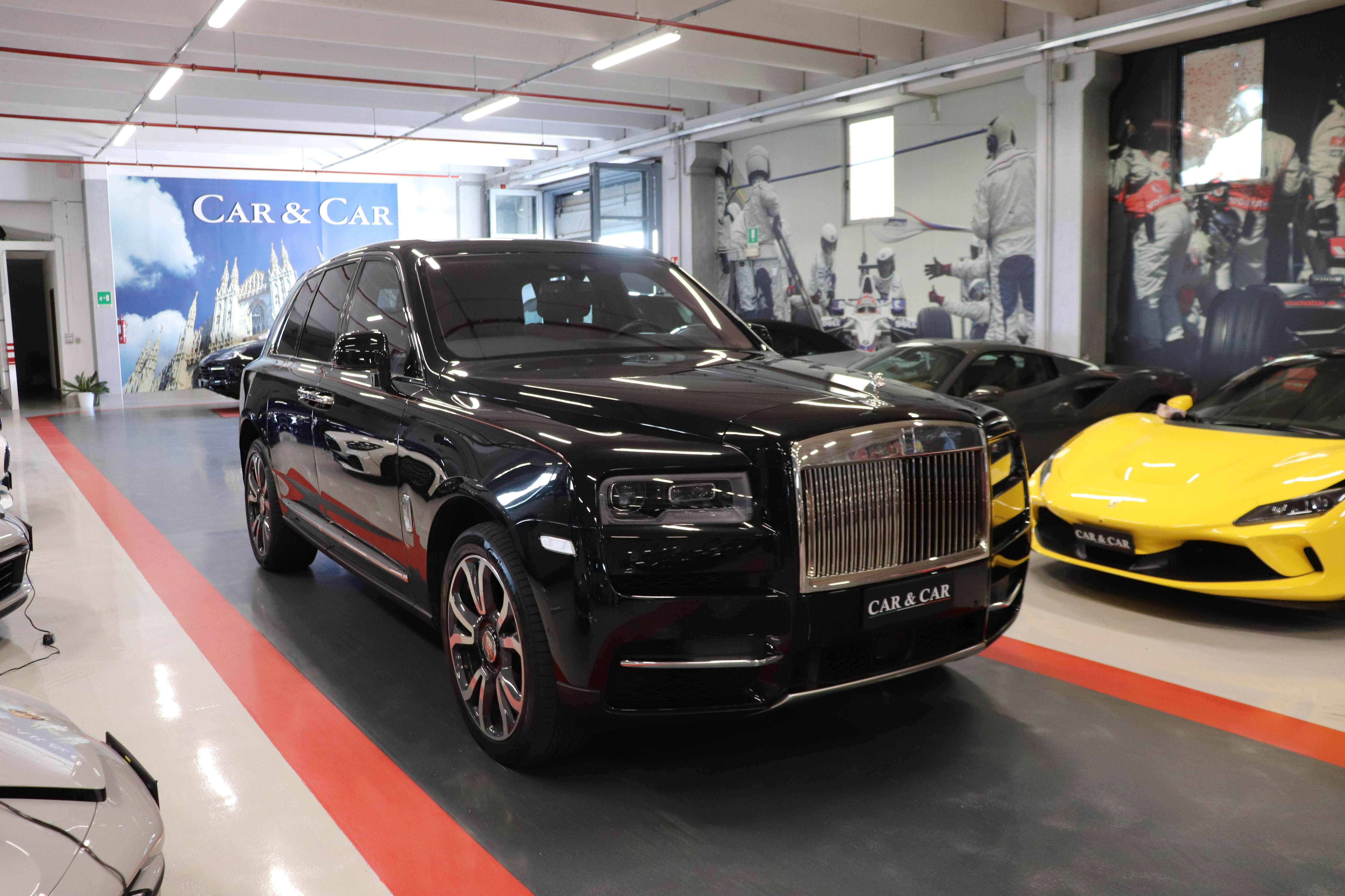 Rolls-Royce Cullinan Off-Road/Pick-up in Black used in Zibido San Giacomo – Milano for € 440,000.-