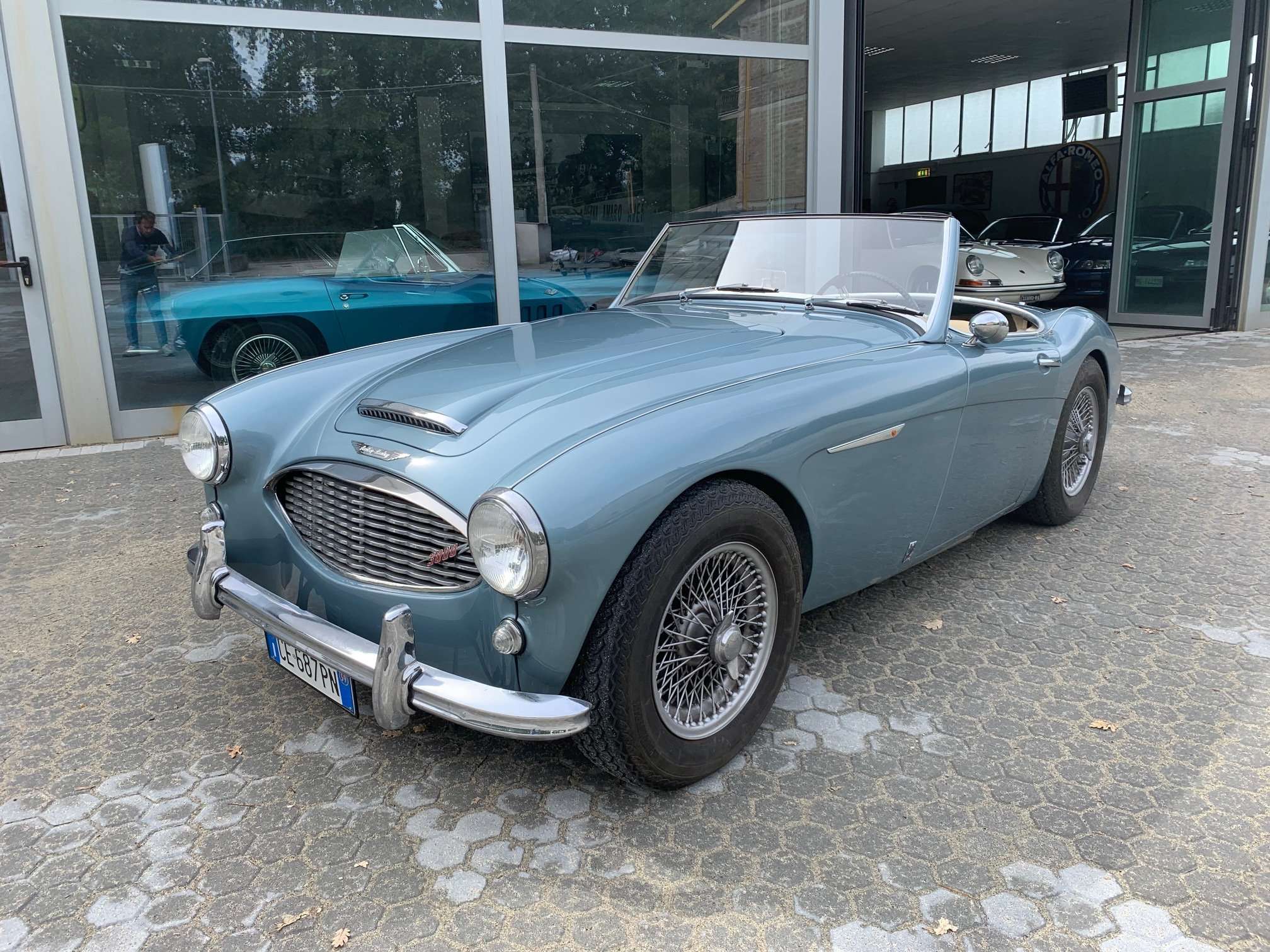 Austin Healey Convertible in Blue antique / classic in Perugia for € 68,000.-