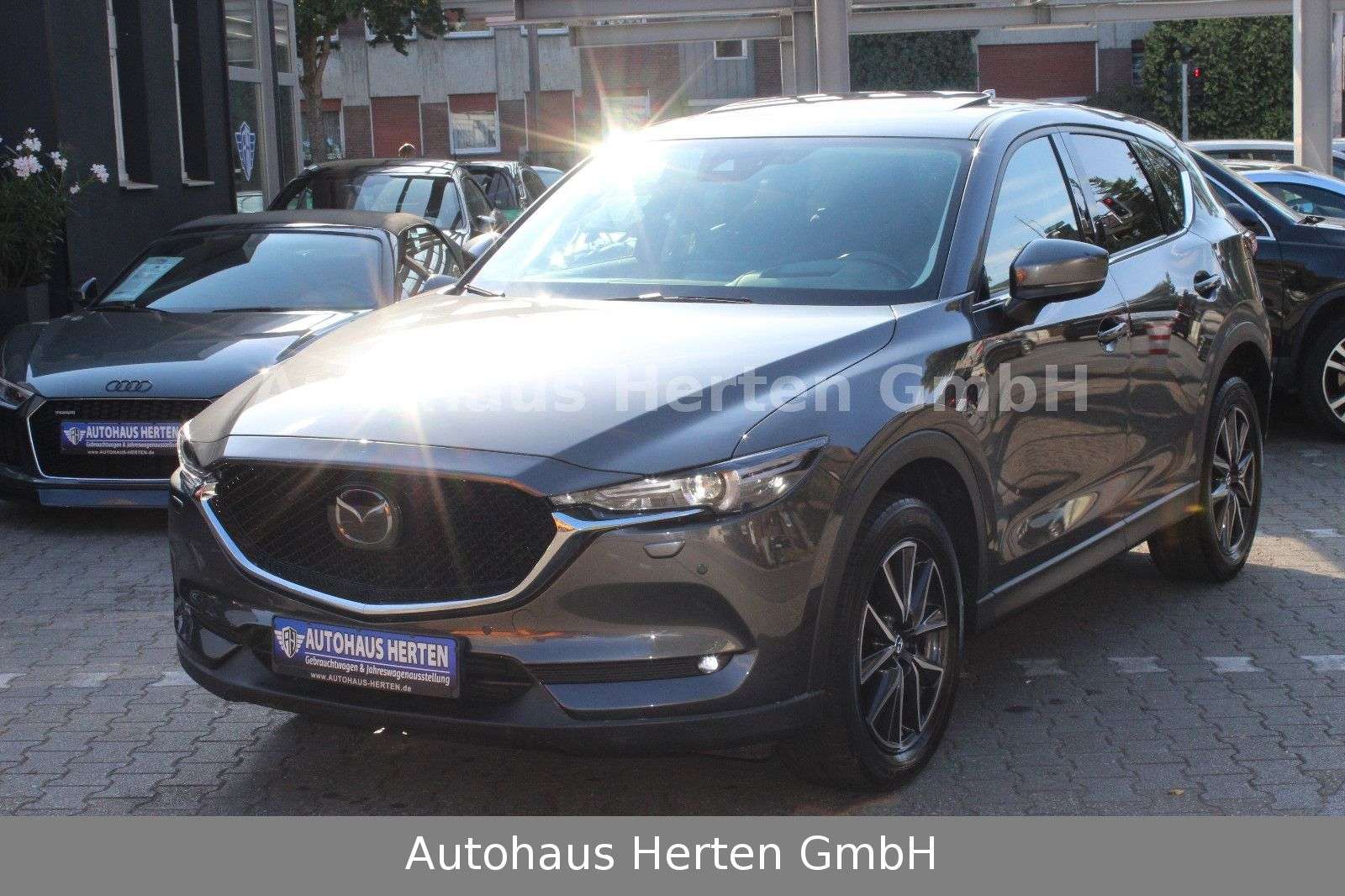 Mazda CX-5 Off-Road/Pick-up in Grey used in Herten for € 23,800.-