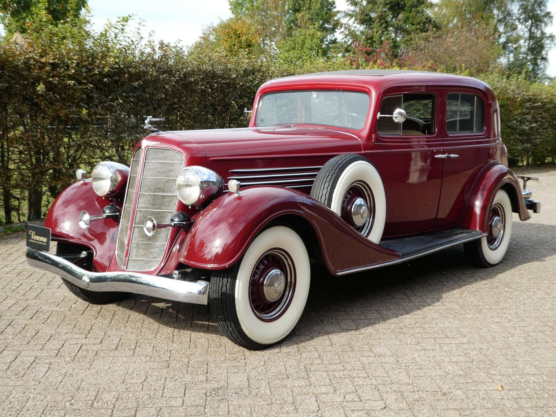 Buick Park Avenue Sedan in Red antique / classic in DREMPT for € 44,900.-