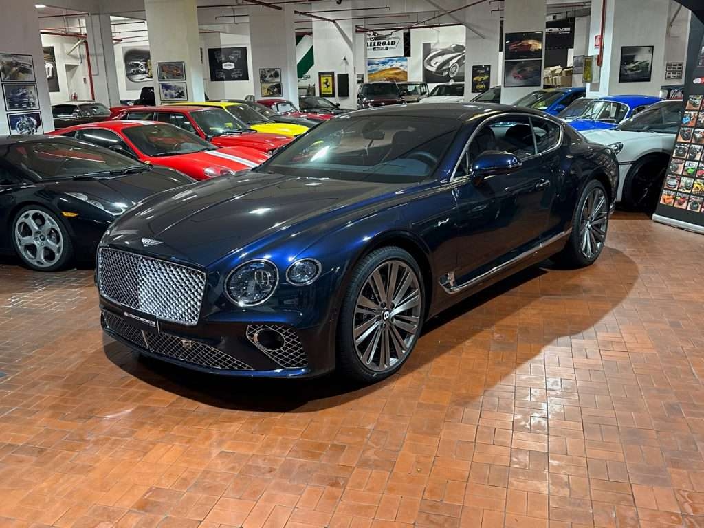 Bentley Continental Coupe in Blue used in Roma - Rm for € 383,000.-