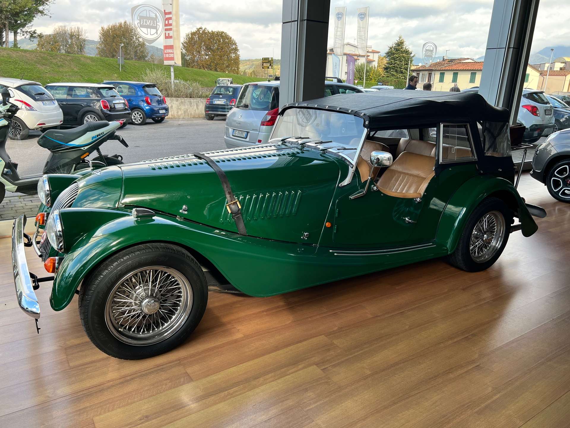 Morgan Plus 4 Convertible in Green used in Lucca - Lu for € 44,000.-