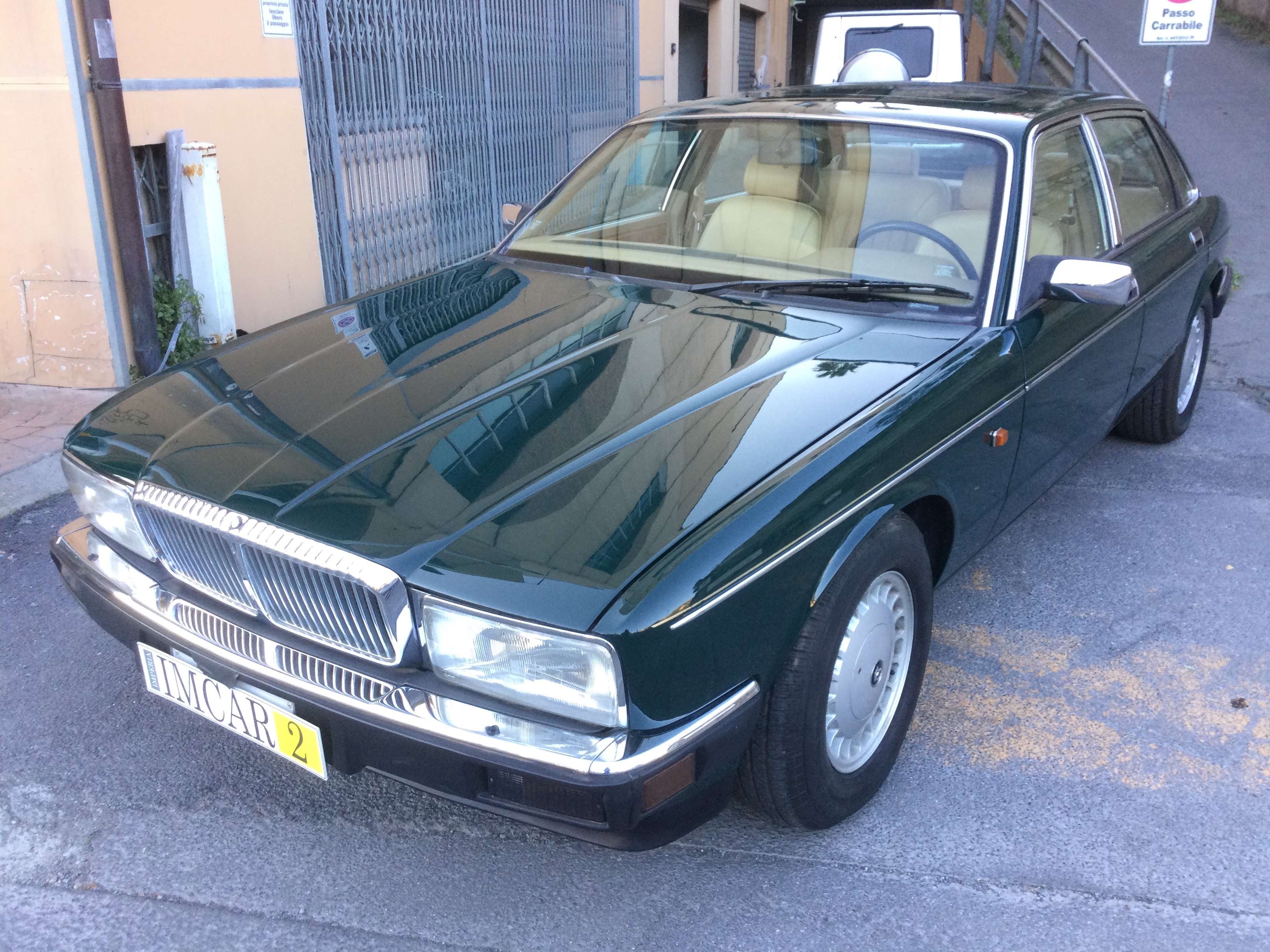 Daimler Six Sedan in Green antique / classic in Imperia - Im for € 13,500.-