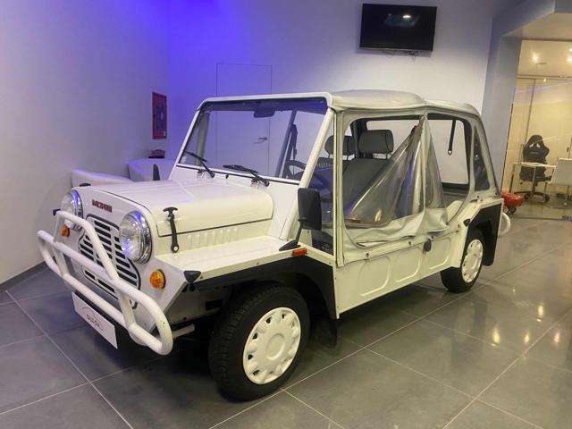 Austin Mini Moke Compact in White used in Cesenatico - Fc for € 16,900.-