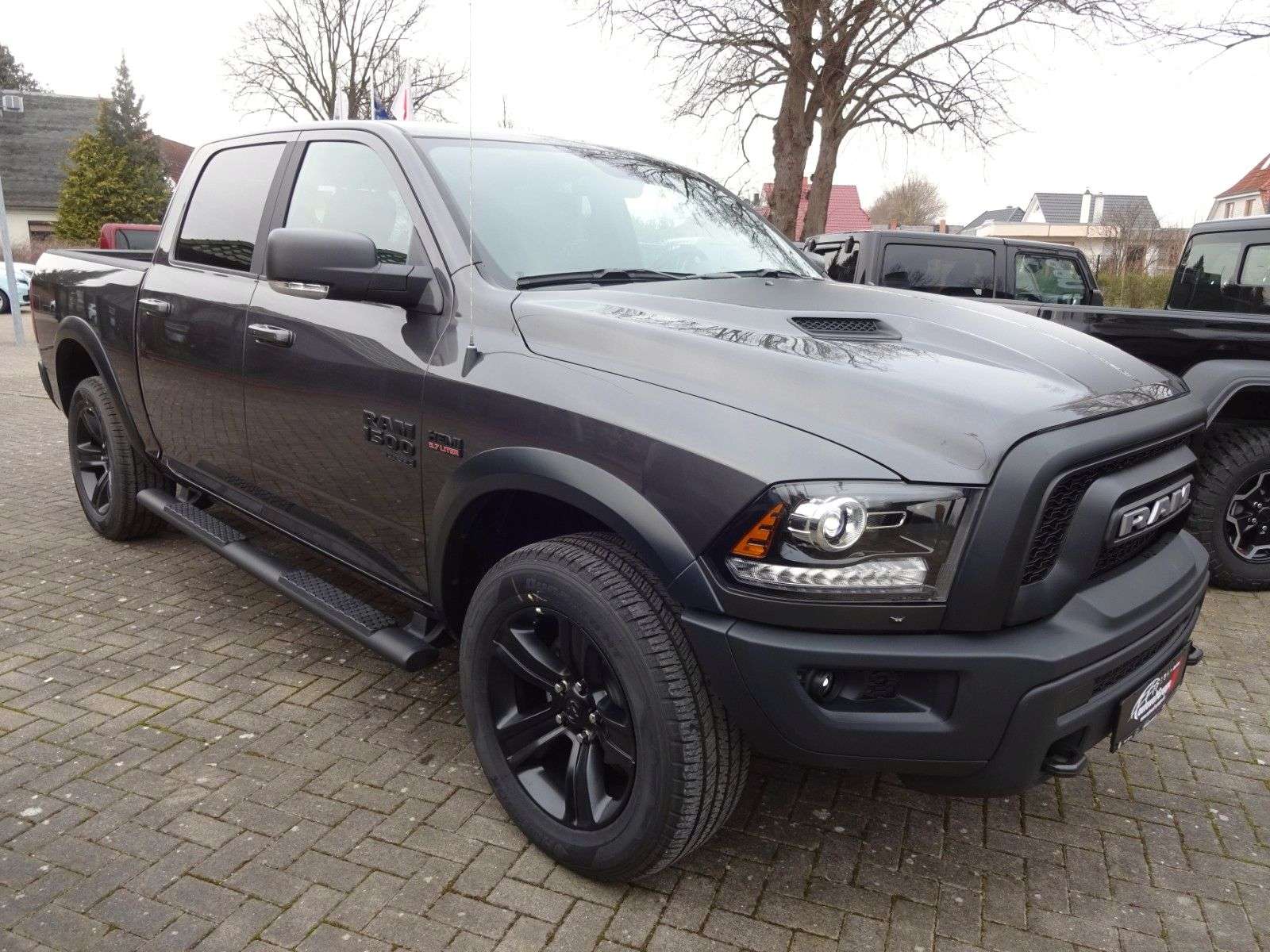 Dodge RAM Off-Road/Pick-up in Grey new in Elmenhorst for € 62,990.-