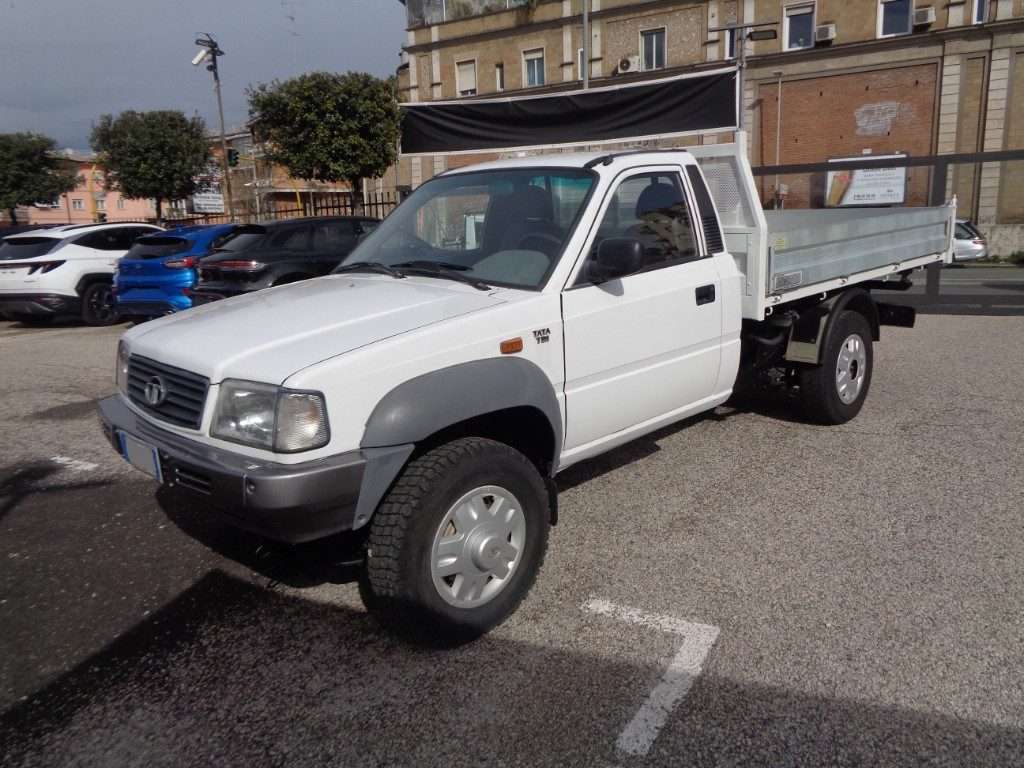 Tata Pick-Up Other in White used in Roma - Rm for € 12,970.-