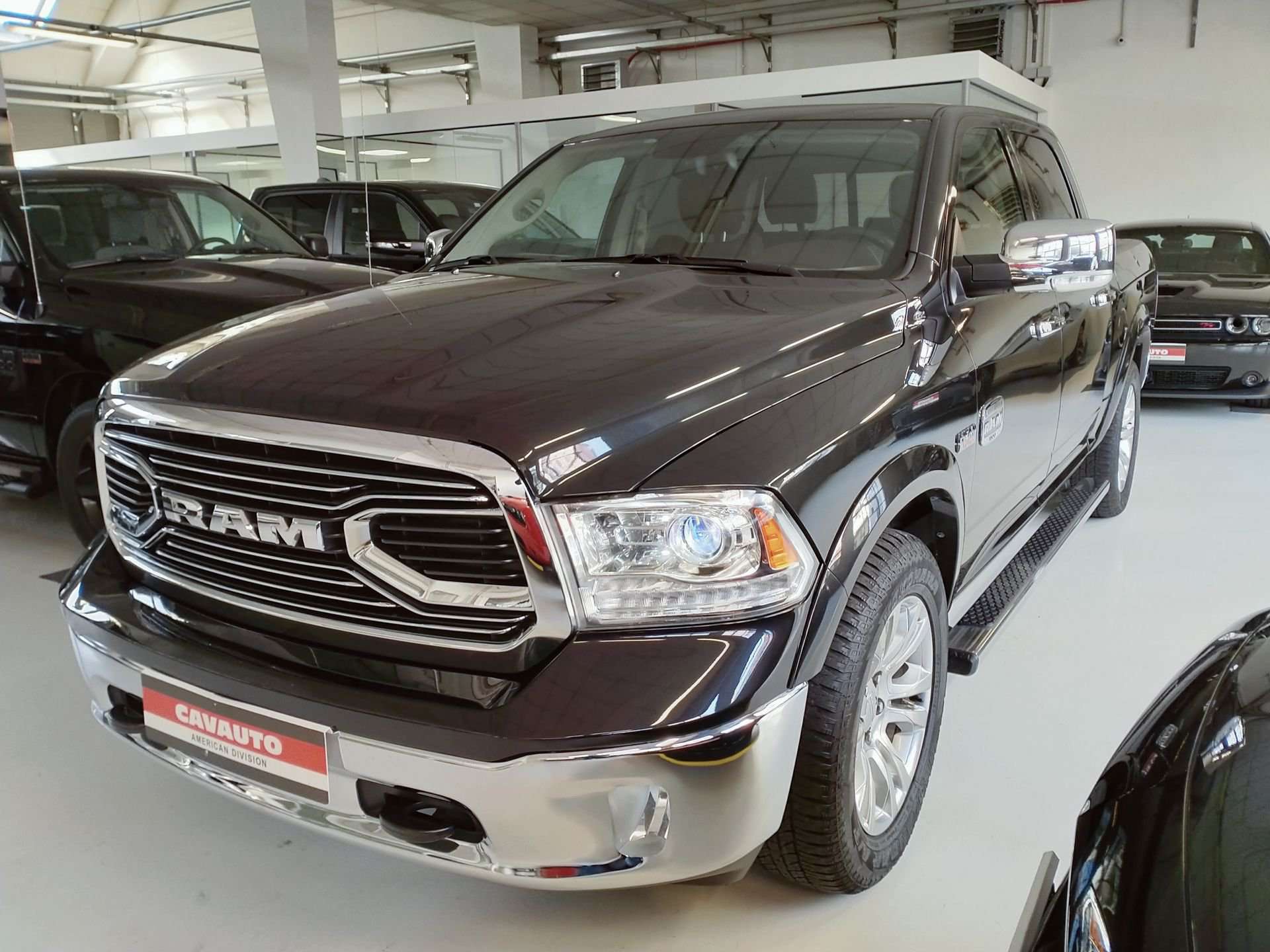 RAM 1500 Off-Road/Pick-up in Black used in Monza - Monza Brianza - Mb for € 44,500.-