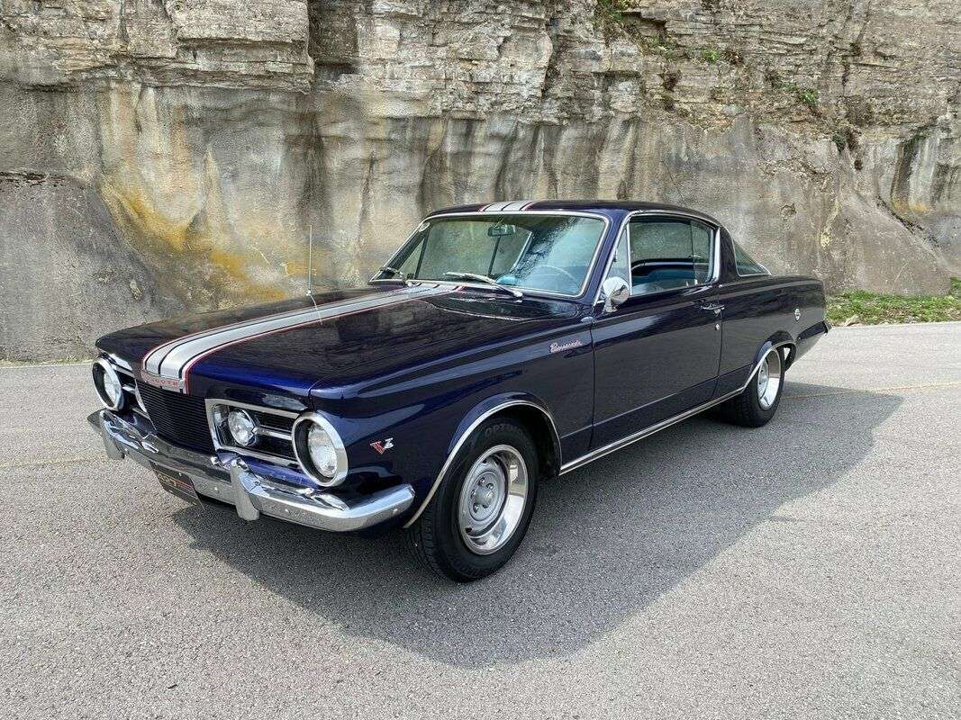 Plymouth Barracuda Coupe in Blue used in ROUEN for € 35,673.-