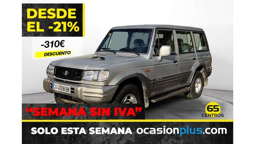 Galloper Exceed Off-Road/Pick-up in Silver used in Torremolinos for € 5,990.-
