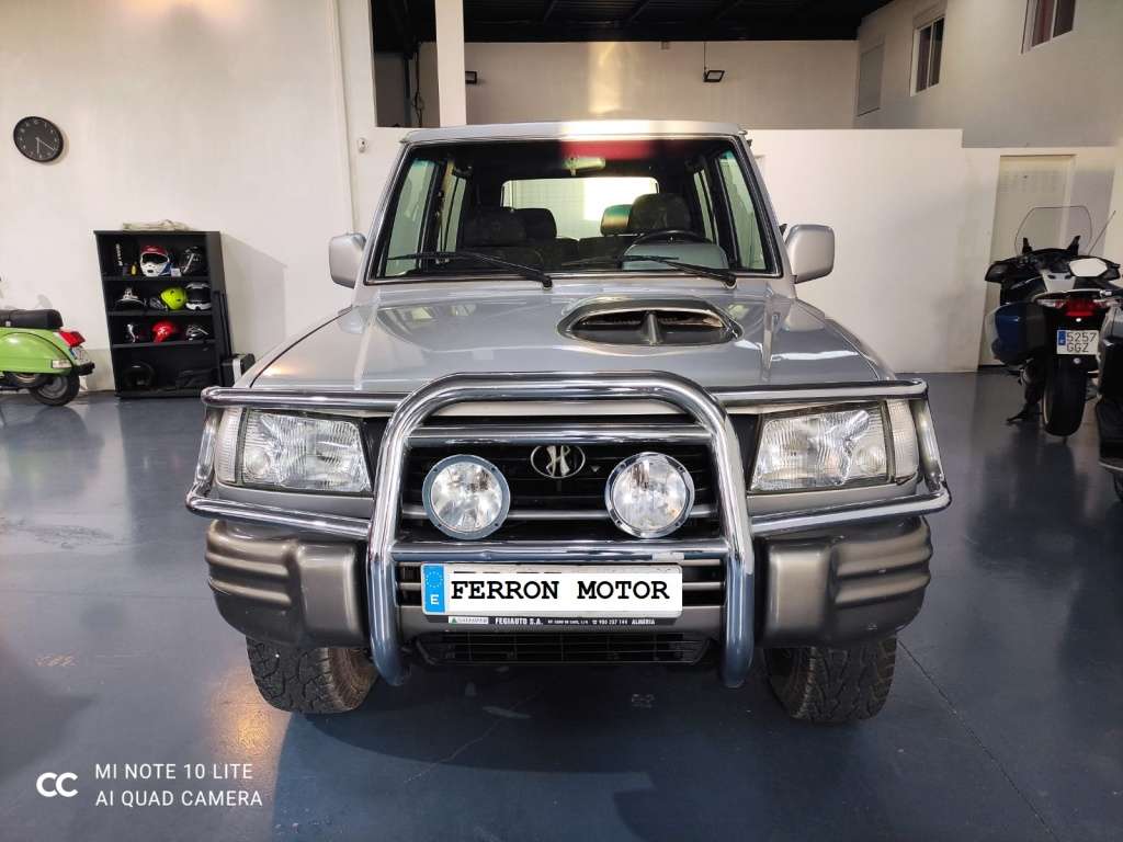 Galloper Exceed Off-Road/Pick-up in Grey used in ALMERIA for € 4,250.-