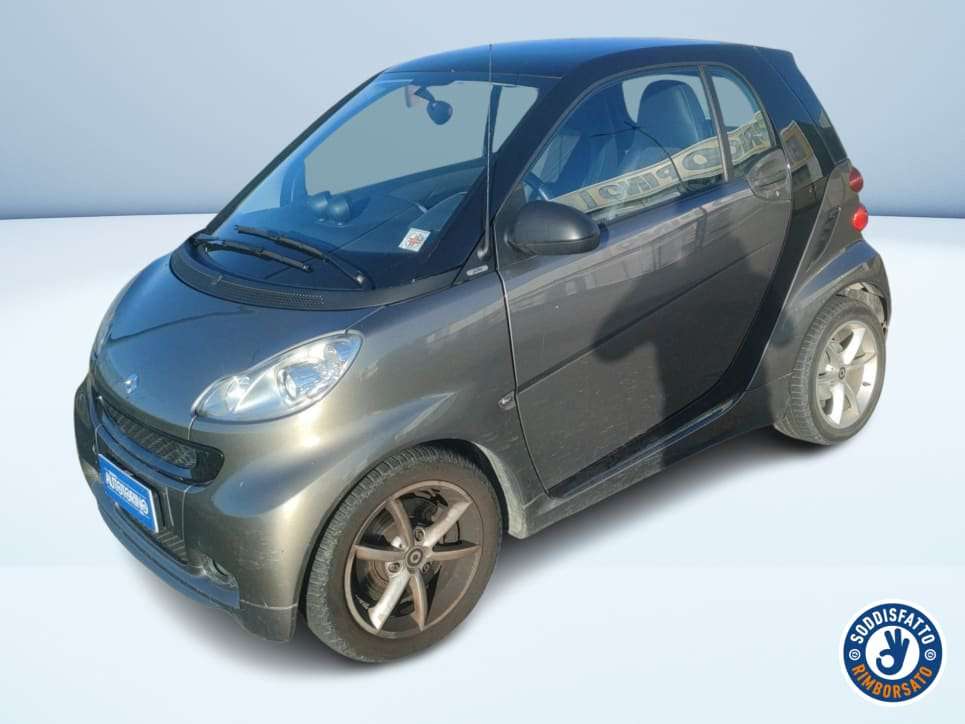 smart forTwo Sedan in Grey used in Pordenone - Pn for € 6,800.-