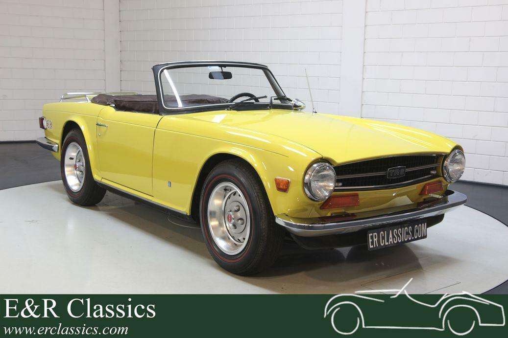 Triumph TR6 Convertible in Yellow antique / classic in WAALWIJK for € 27,950.-