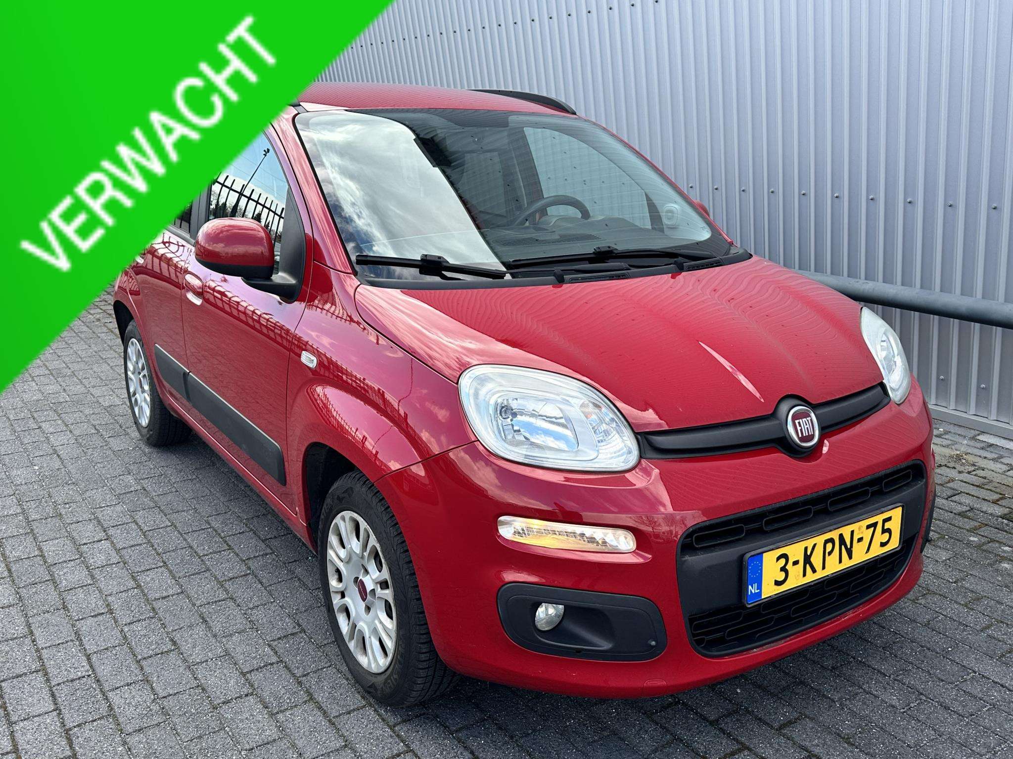 Fiat Panda Compact in Red used in HOOGEVEEN for € 7,450.-
