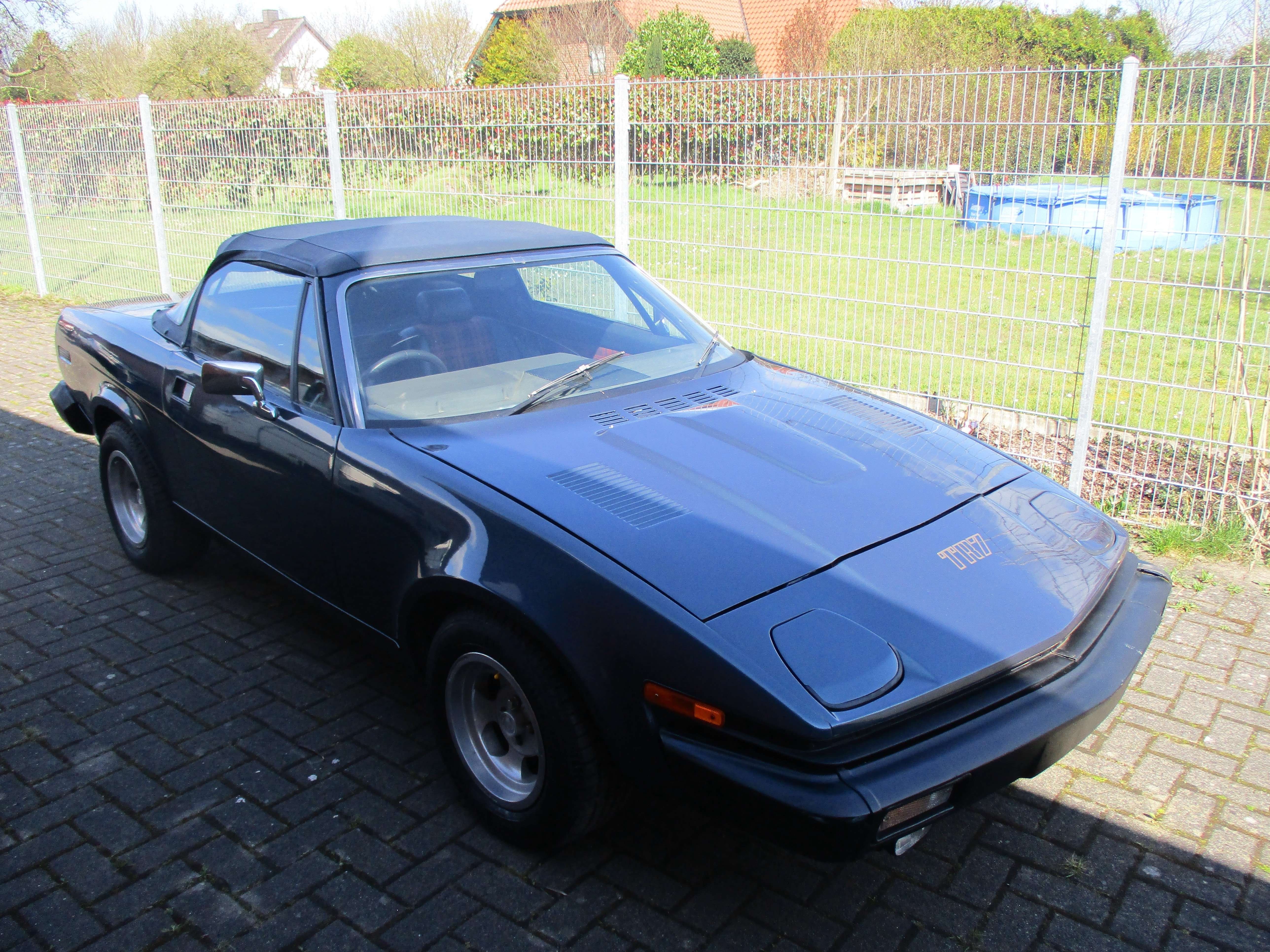 Triumph TR7 Convertible in Grey antique / classic in Beverstedt for € 2,650.-