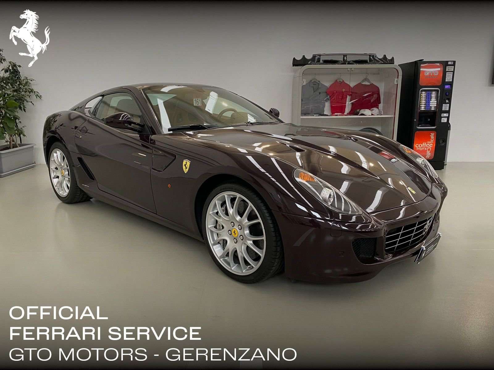 Ferrari 599 Coupe in Violet used in Gerenzano - Varese for € 695,000.-