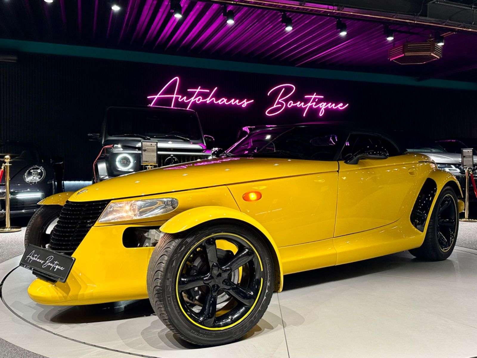 Plymouth Prowler Convertible in Yellow used in Berlin for € 45,980.-