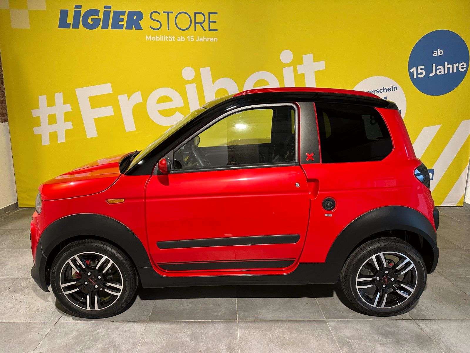 Microcar M.Go Compact in Red new in Saarbrücken for € 17,486.-