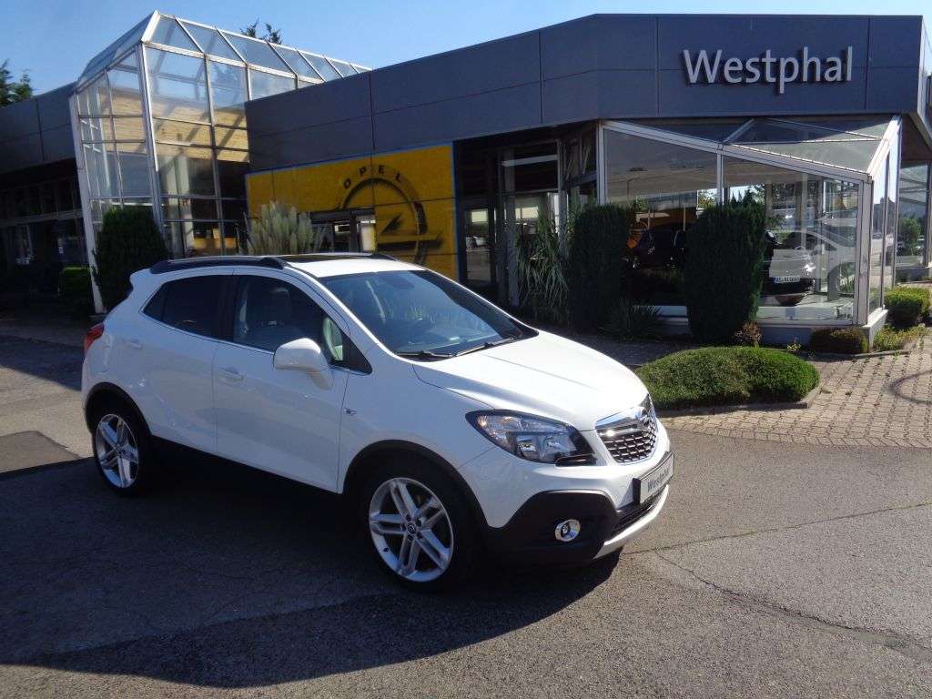 Opel Mokka Off-Road/Pick-up in White used in Eschweiler for € 16,970.-