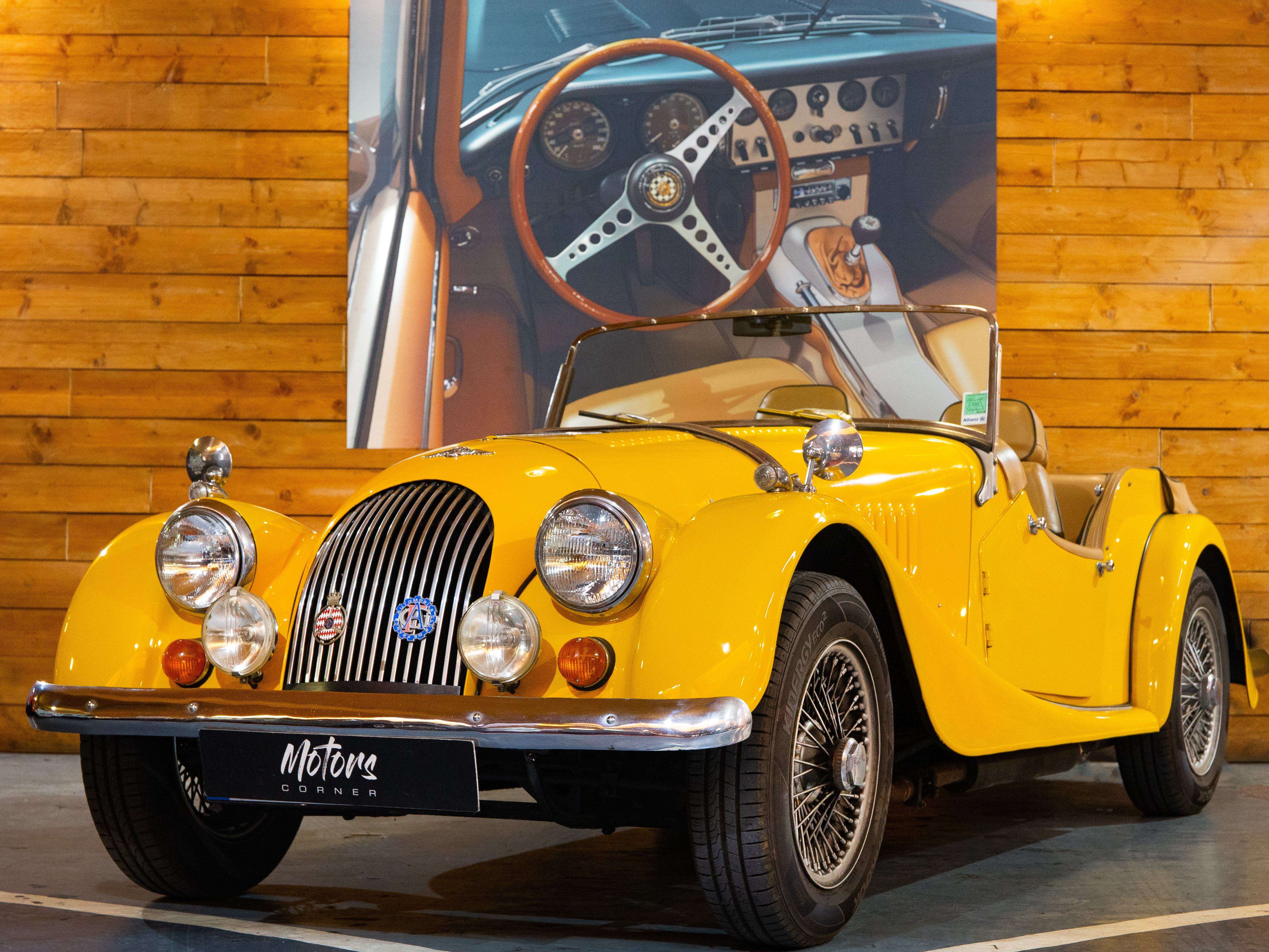 Morgan 4/4 Convertible in Yellow used in Nice for € 26,990.-