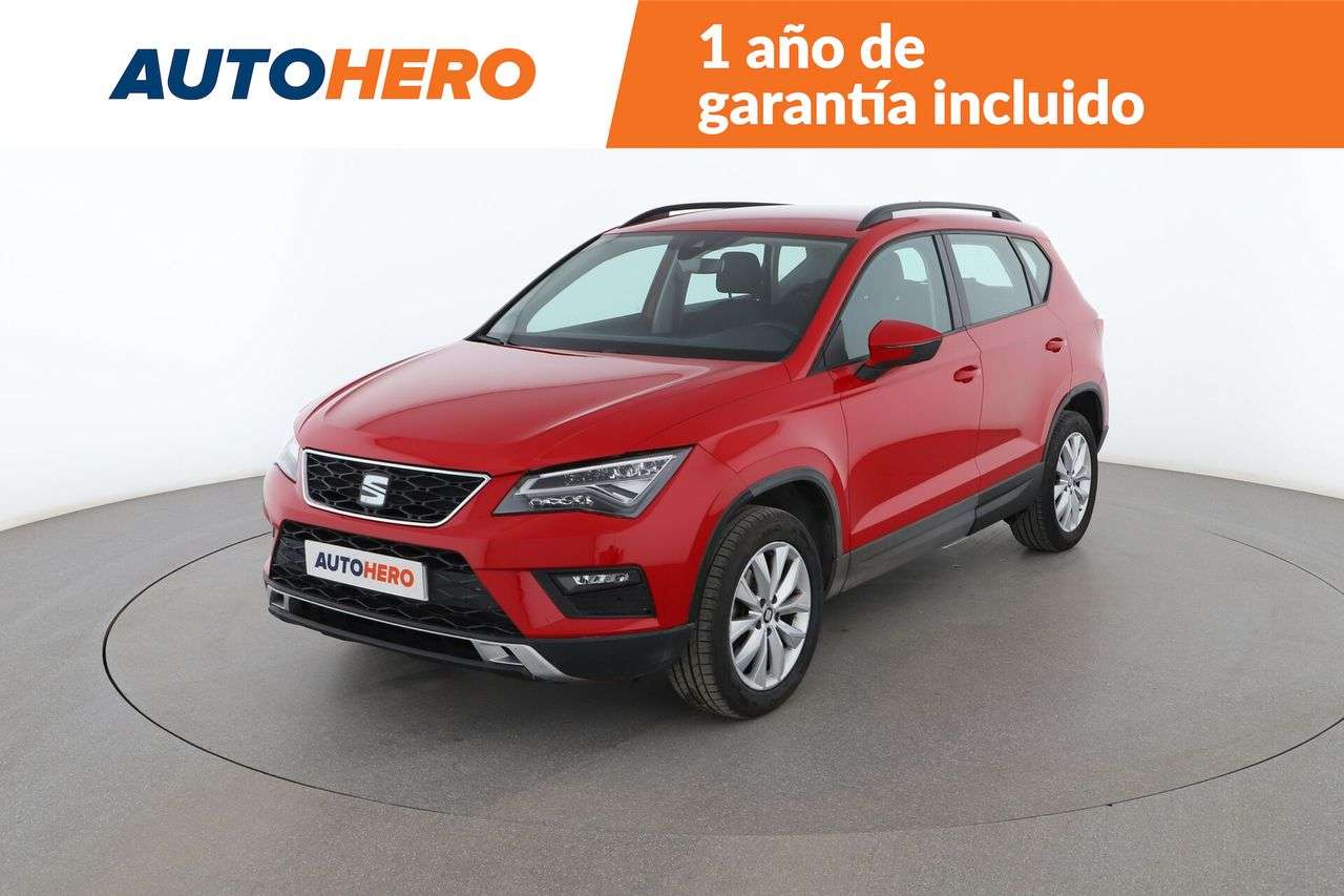 SEAT Ateca Off-Road/Pick-up in Red used in Zaragoza for € 18,775.-