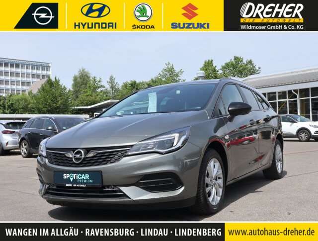 Opel Astra Station wagon in Grey used in Wangen im Allgäu for € 19,490.-