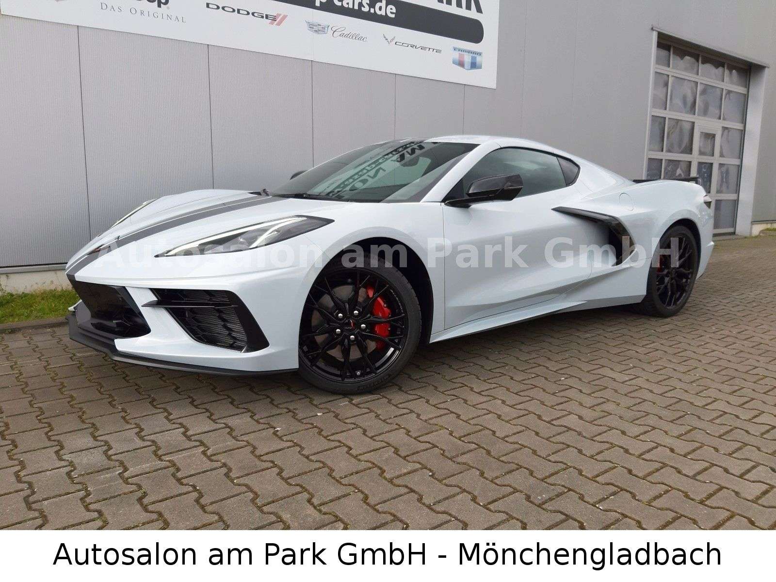 Corvette C8 Coupe in Grey new in Mönchengladbach for € 119,462.-