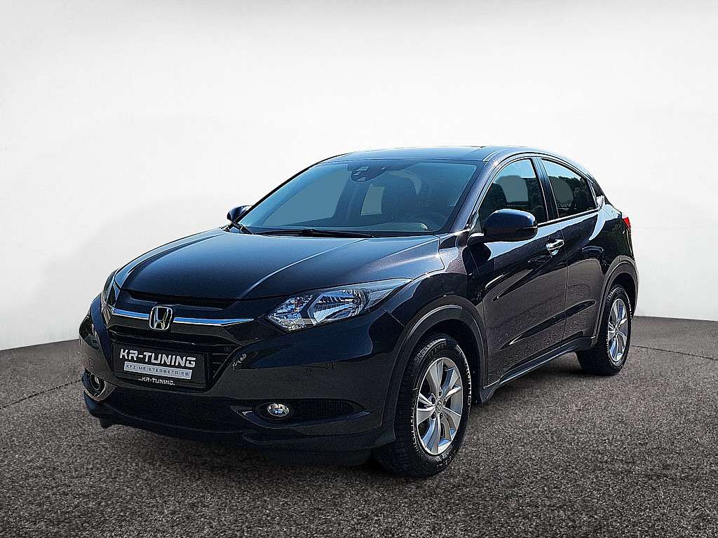 Honda HR-V Off-Road/Pick-up in Black used in Lilienfeld for € 15,990.-