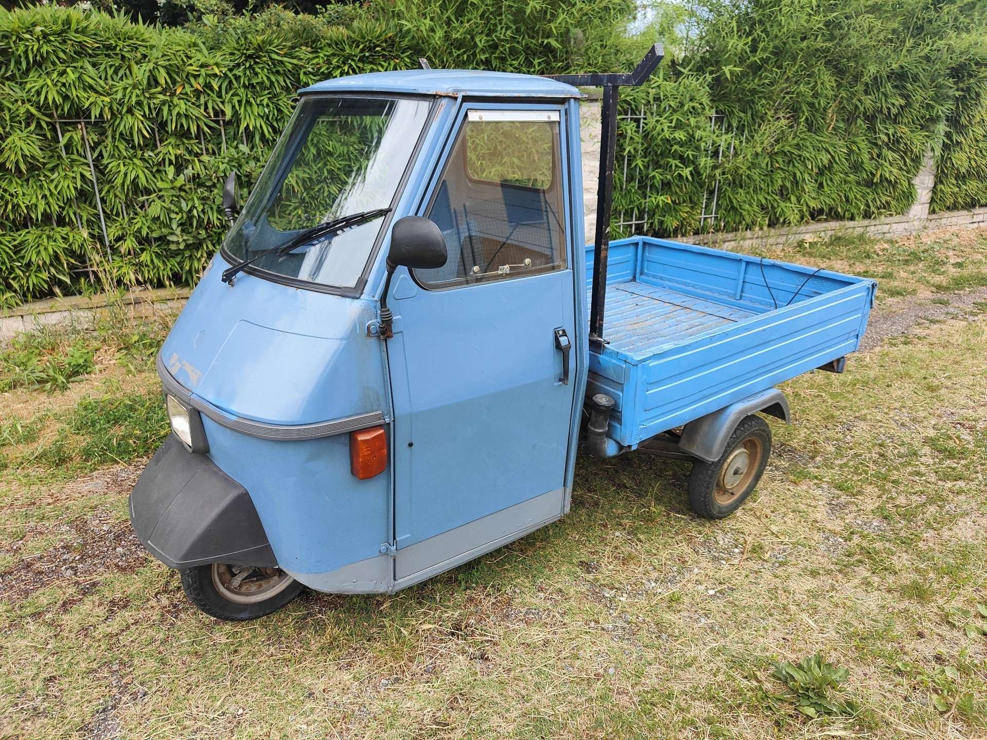 Piaggio Ape Other in Blue used in Pian Camuno - Brescia - Bs for € 2,300.-