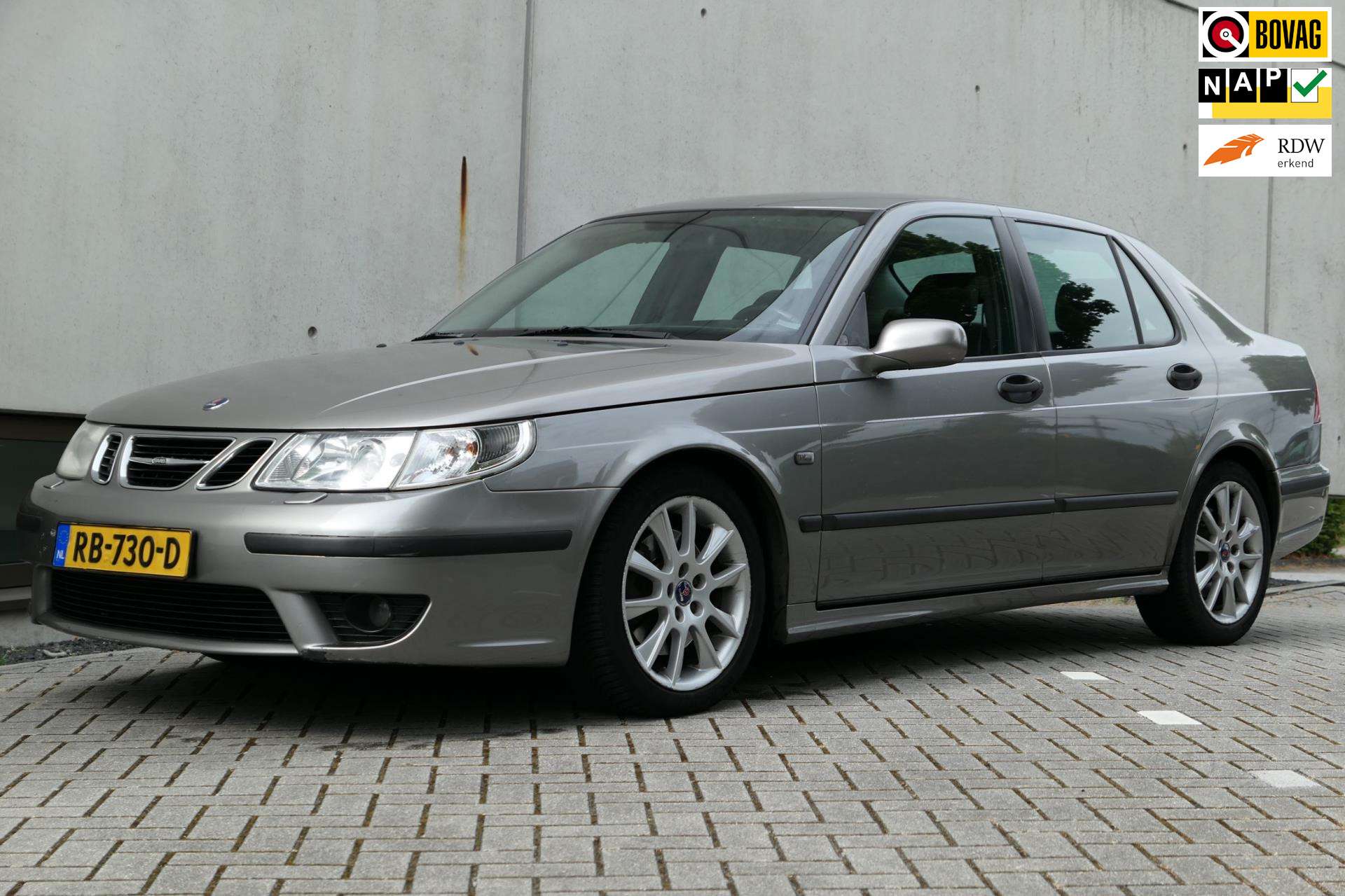 Saab 9-5 Sedan in Grey used in ABCOUDE for € 2,940.-