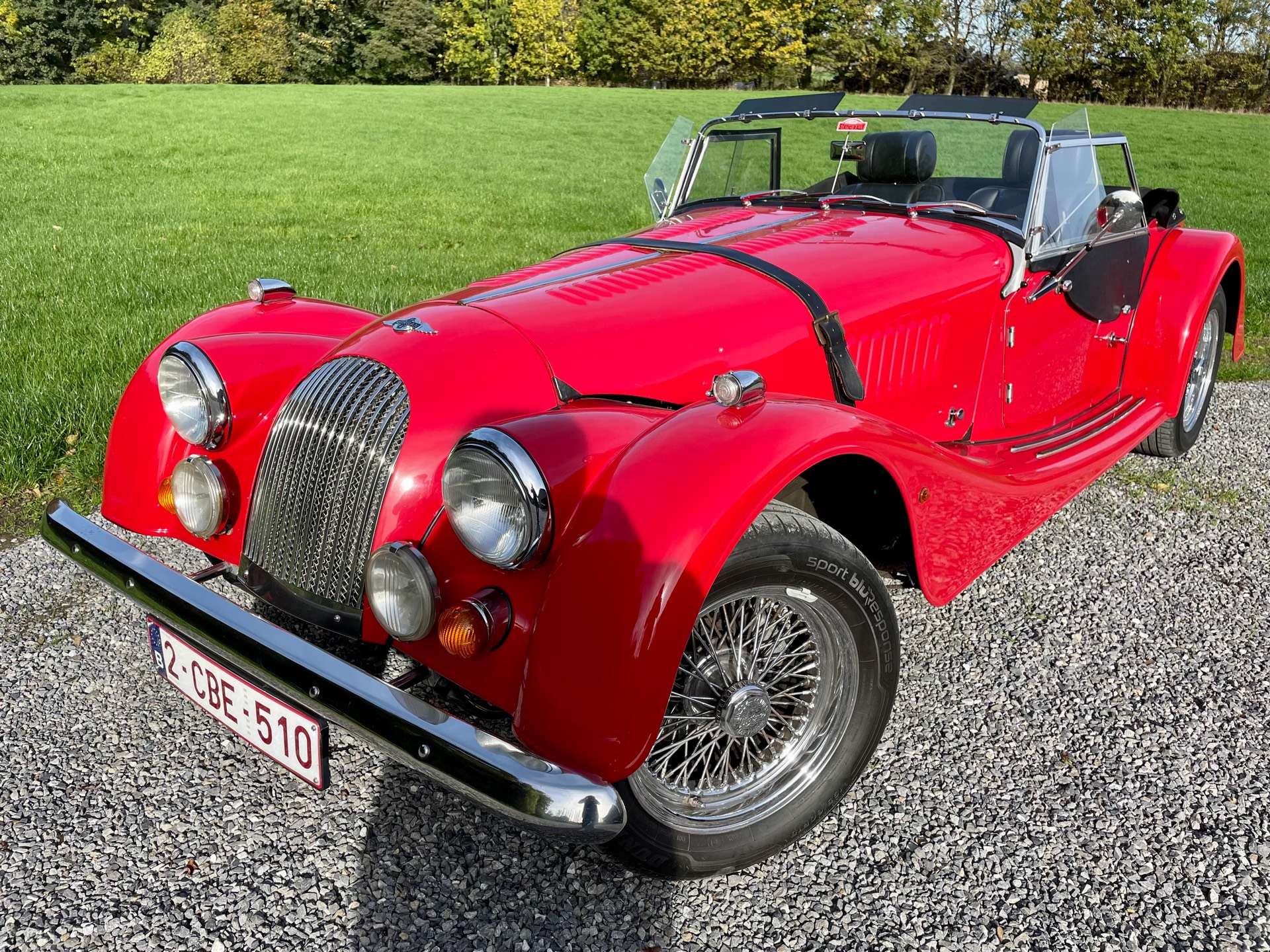 Morgan 4/4 Convertible in Red used in Ghlin for € 36,990.-