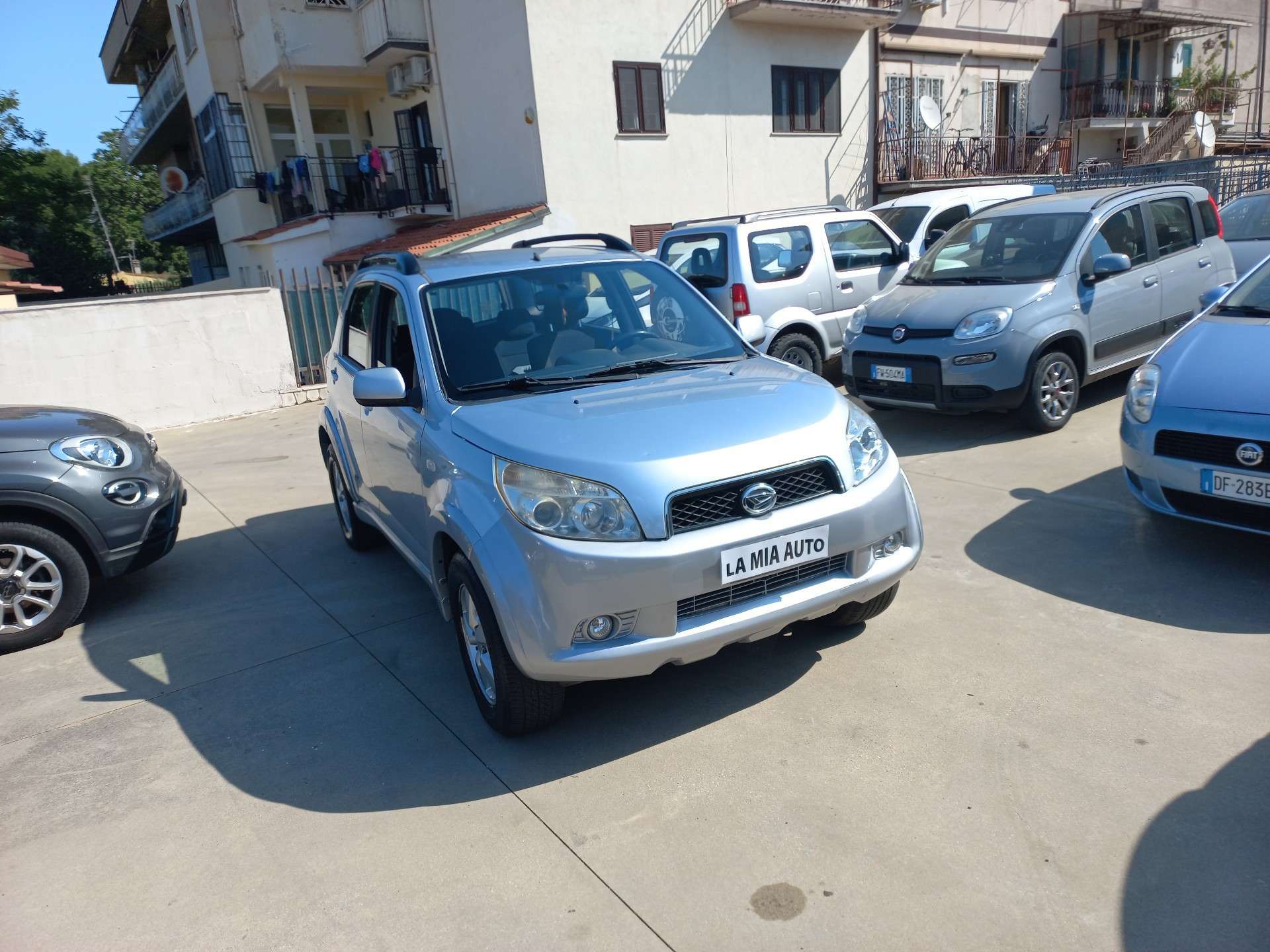 Daihatsu Terios Off-Road/Pick-up in Grey used in Roma - Rm for € 7,850.-