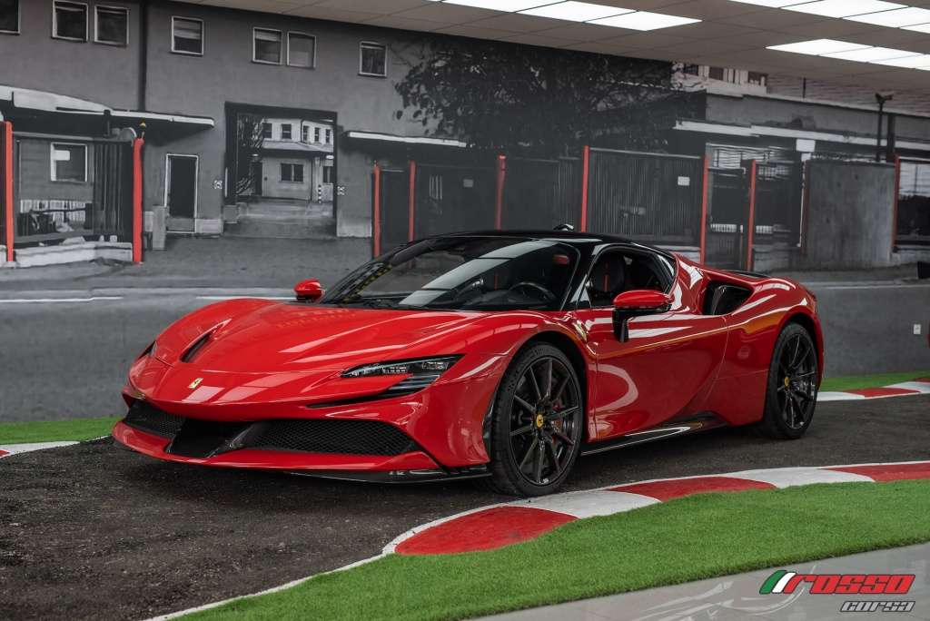 Ferrari SF90 Spider Convertible in Red used in MARBELLA for € 649,999.-