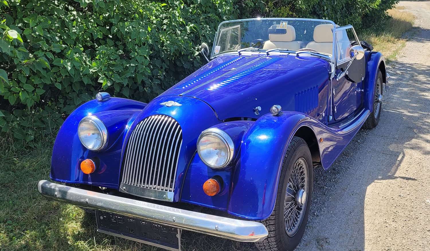 Morgan 4/4 Convertible in Blue used in Trumau for € 45,500.-