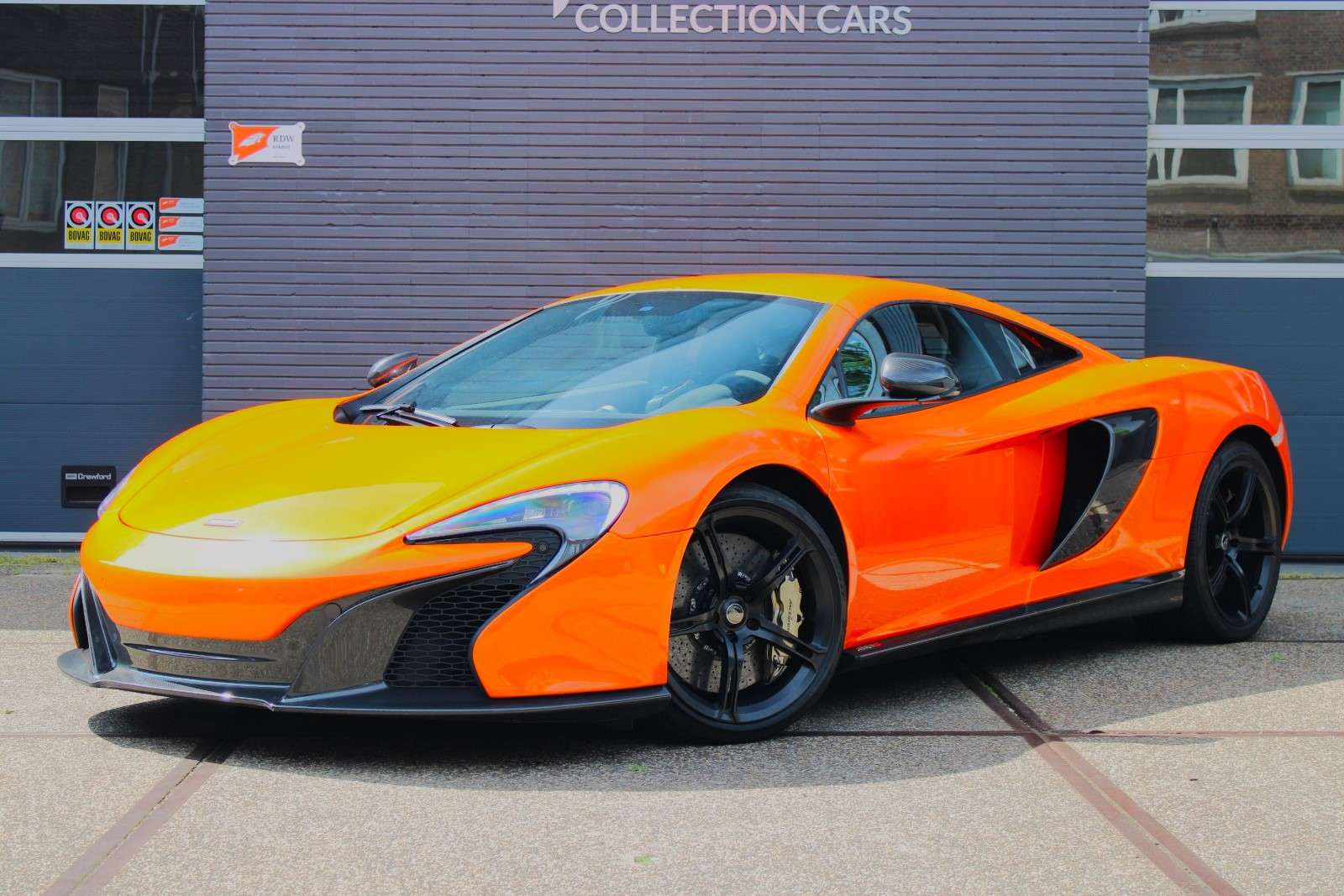 McLaren 650S Coupe Coupe in Orange used in ROTTERDAM for € 145,900.-