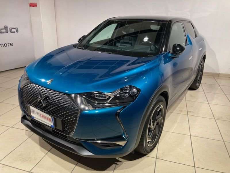 DS Automobiles DS 3 Crossback Station wagon in Blue used in Chivasso - Torino - To for € 21,900.-