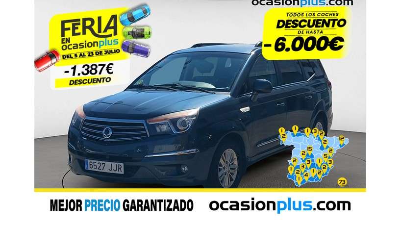 SsangYong Rodius Van in Grey used in Albacete for € 13,863.-