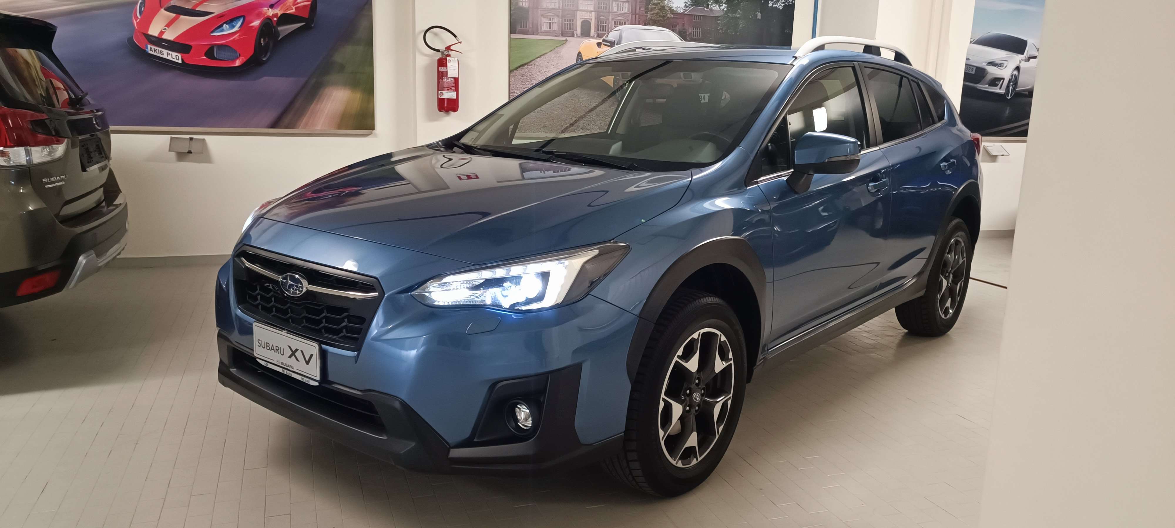 Subaru XV Off-Road/Pick-up in Blue used in Milano - MI for € 22,500.-