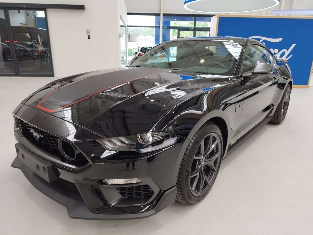Ford Mustang Coupe in Black new in Vilvoorde for € 71,980.-