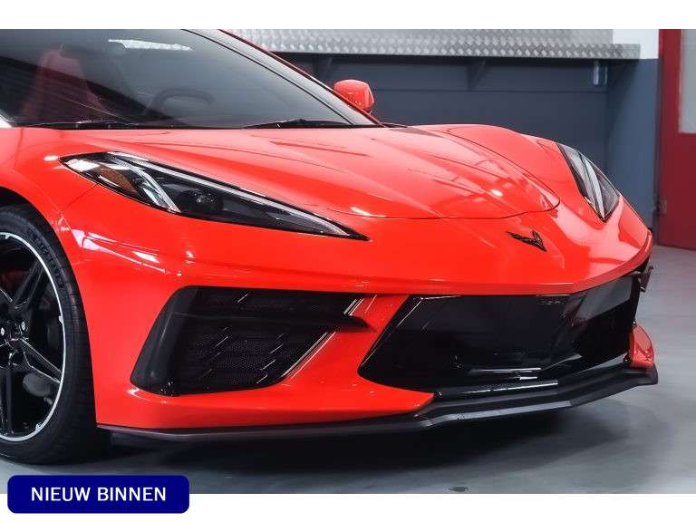 Corvette C8 Coupe in Red used in AMSTERDAM for € 129,000.-