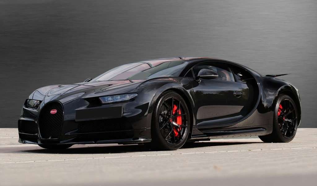 Bugatti Chiron Coupe in Black used in Artena - Roma - RM for € 4,500,000.-