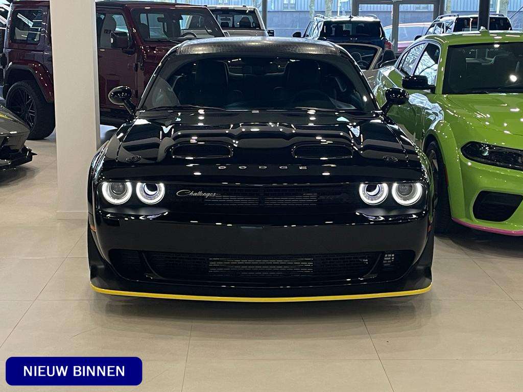 Dodge Challenger Coupe in Black pre-registered in AMSTERDAM for € 249,000.-