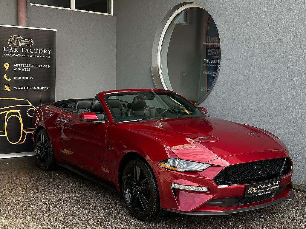 Ford Mustang Convertible in Red used in Wels for € 51,990.-