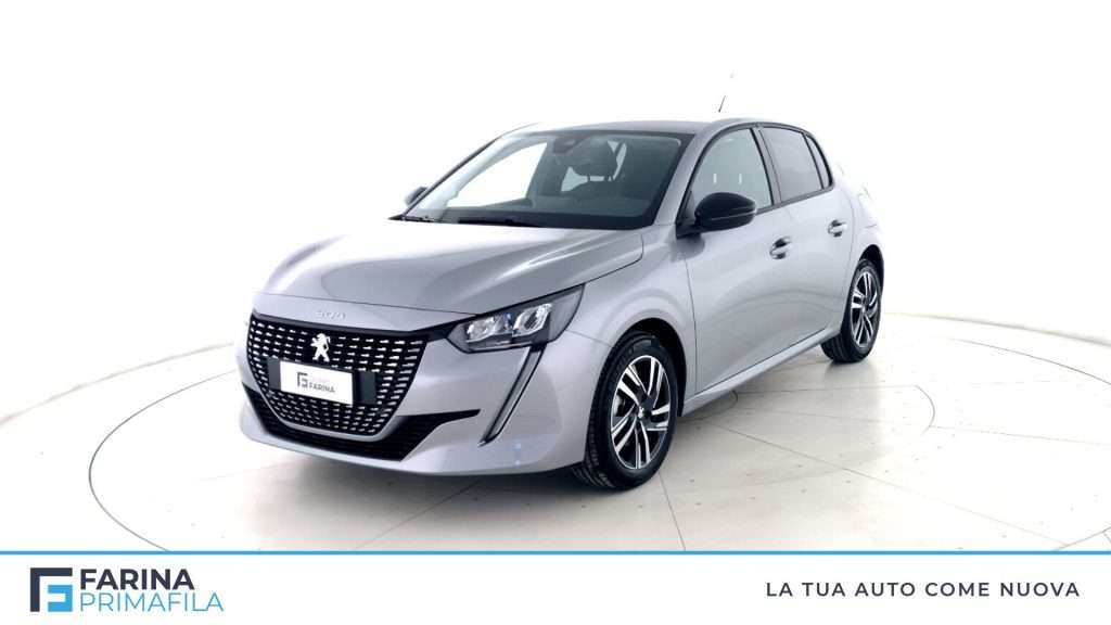 Peugeot 208 Sedan in Silver pre-registered in Marcianise - Caserta for € 17,900.-