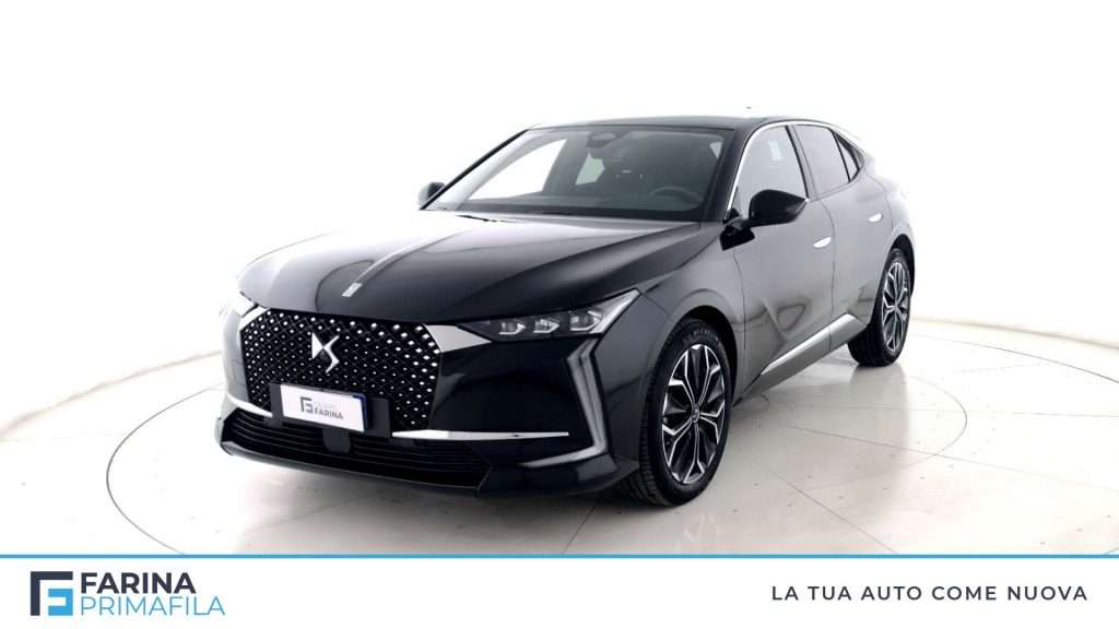 DS Automobiles DS 4 Sedan in Black used in Marcianise - Caserta for € 31,900.-