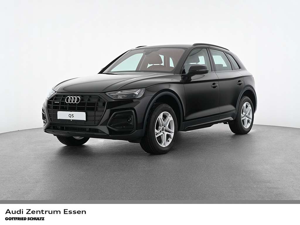 Audi Q5 Off-Road/Pick-up in Black new in Essen for € 59,880.-