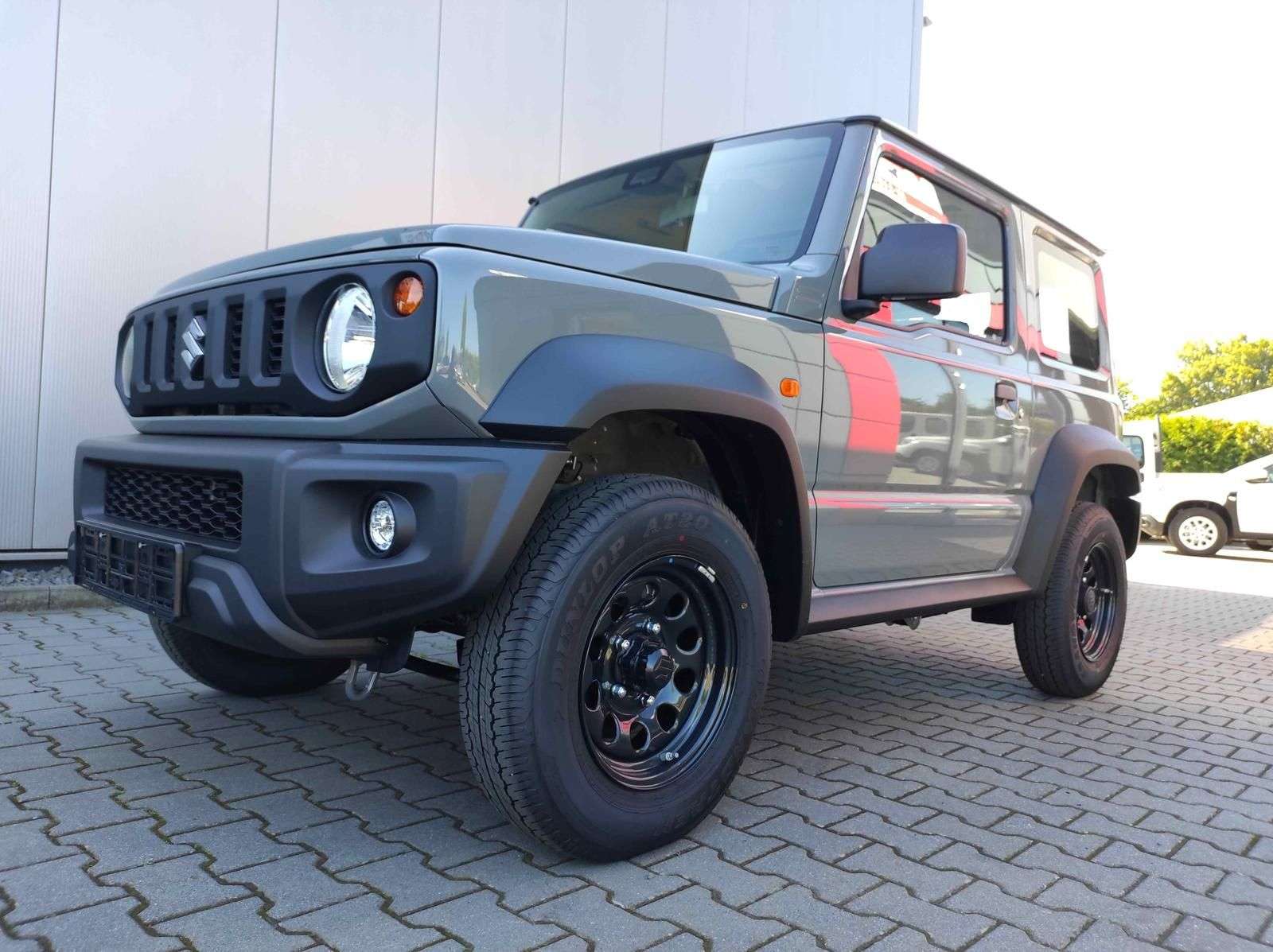 Suzuki Jimny Off-Road/Pick-up in Grey pre-registered in Polch for € 27,490.-